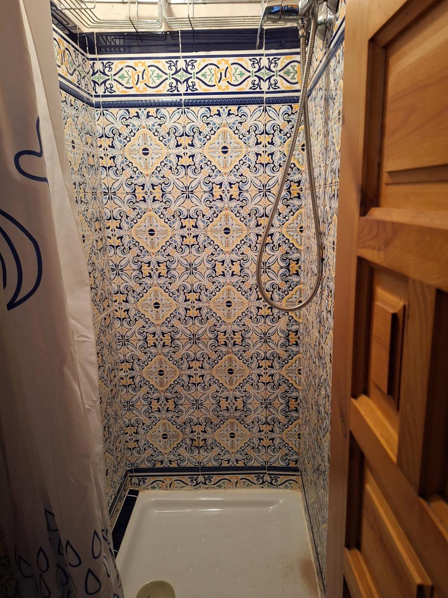 Apartamento Plaza San Roman إشبيلية المظهر الخارجي الصورة
